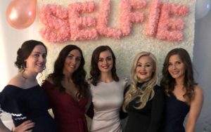 selfie wall photo booth